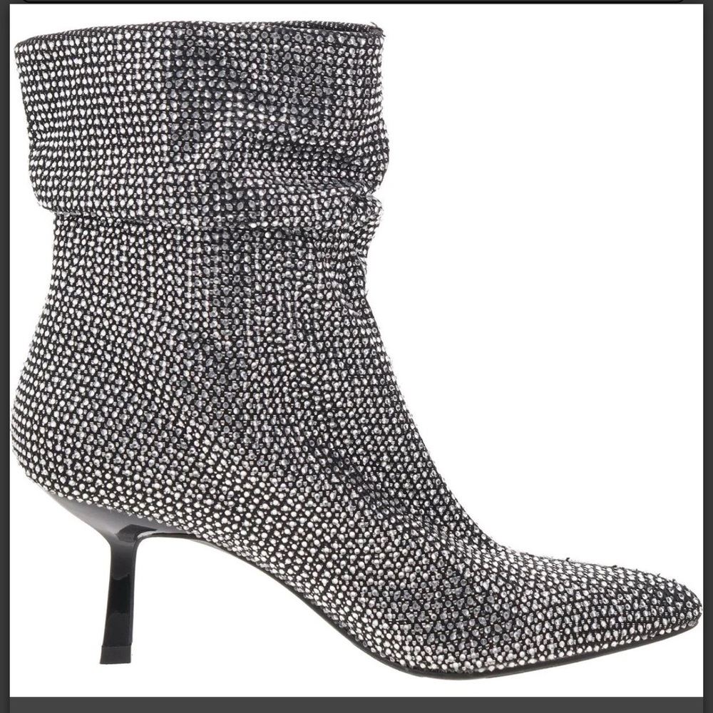 Tilly Pull On Diamond Pointed Toe Ankle Boots